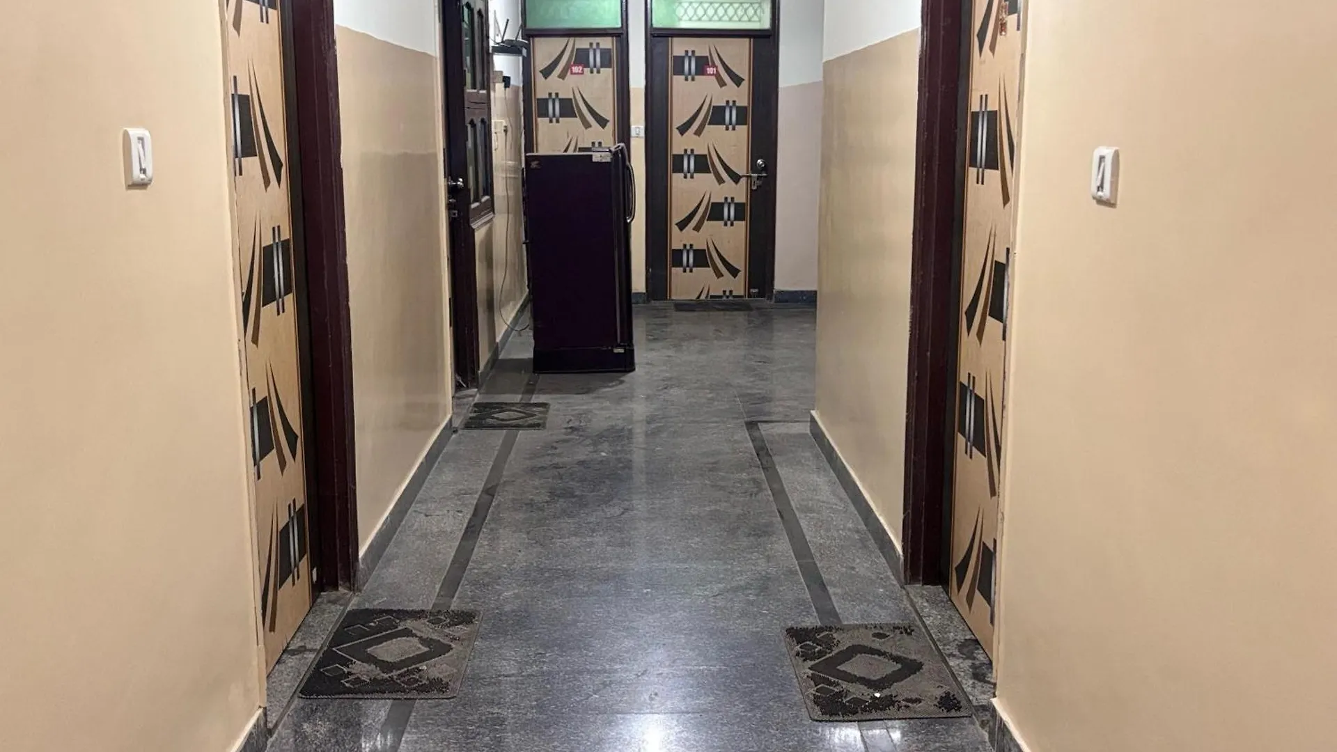 Hotel O Mehmaan Residency Delhi   Delhi (National Capital Territory of India)